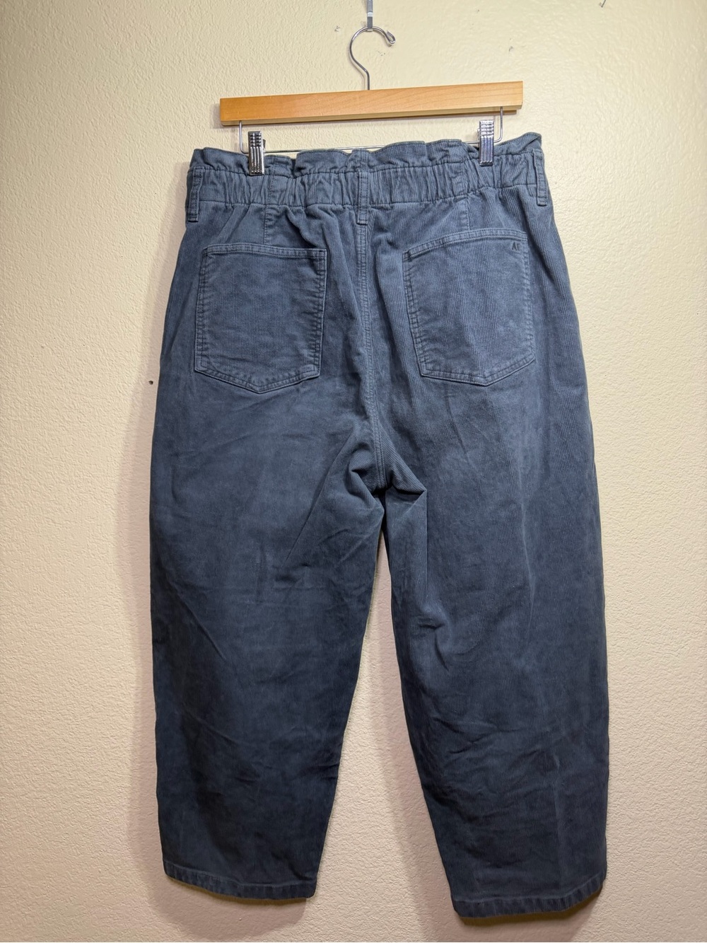 American Eagle High Rise Paper Bag Barrel Corduroy Pants 12 S Baggy Street-wear - Picture 3 of 5